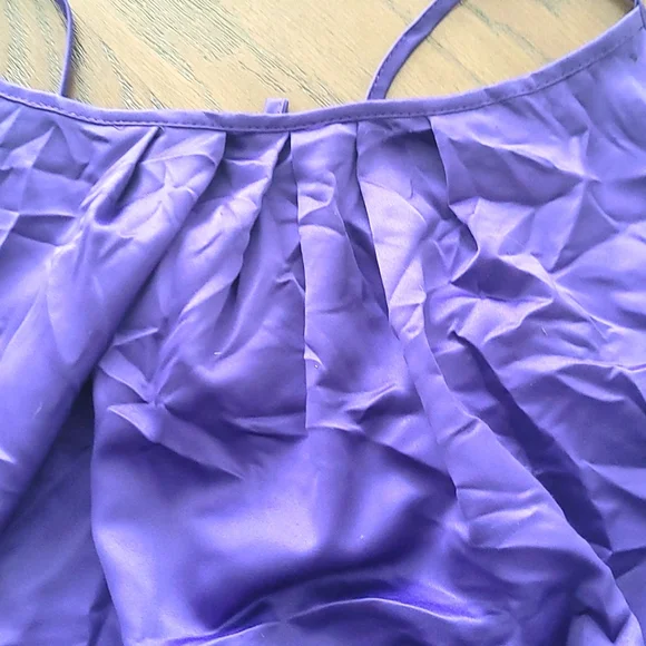 Super cute stain finish top-6 - Picture 2 of 6